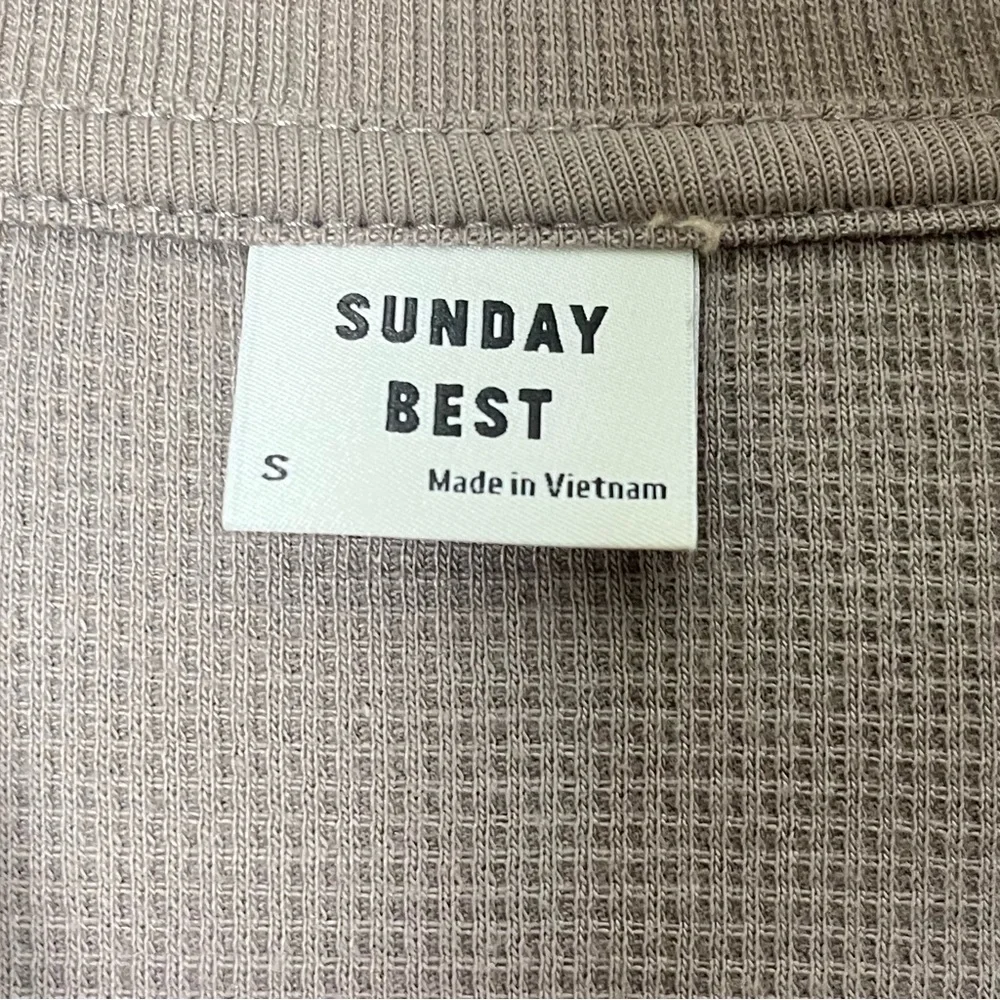 Sunday Best Light Brown‎ Taupe Baby Waffle Quarter Zip Sweater Size Small - Picture 3 of 11
